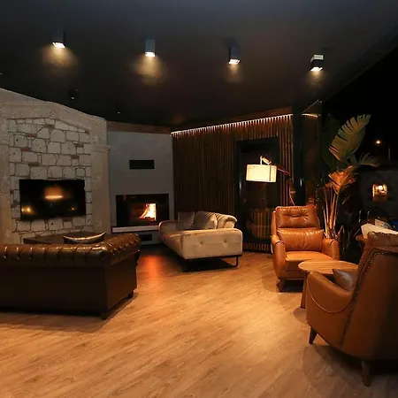 La Bien Alacati מלון *